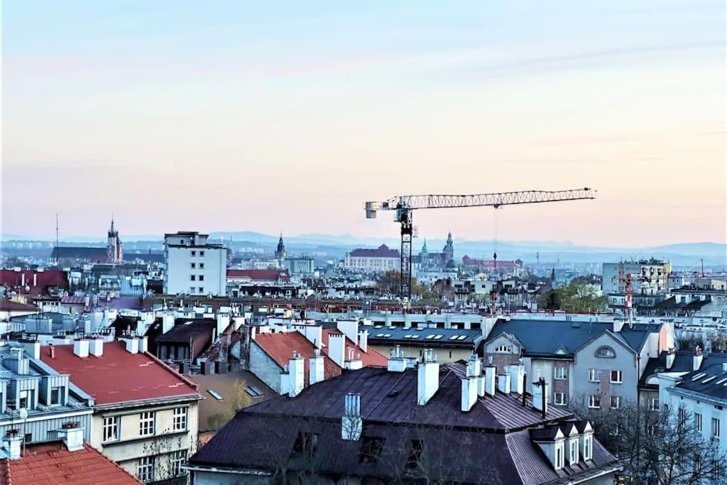 Exclusive Penthouse Near Citycenter 120M2 +Netflix Krakow Luaran gambar