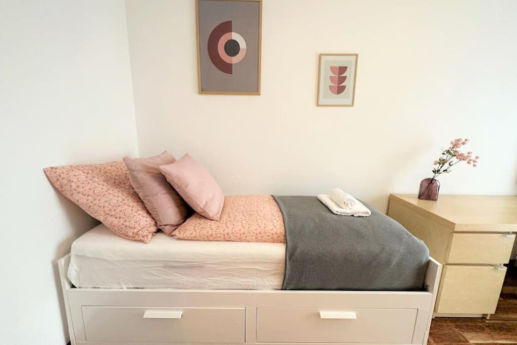 Exclusive Penthouse Near Citycenter 120M2 +Netflix Krakow Luaran gambar