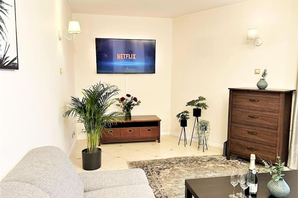 Exclusive Penthouse Near Citycenter 120M2 +Netflix Krakow Luaran gambar