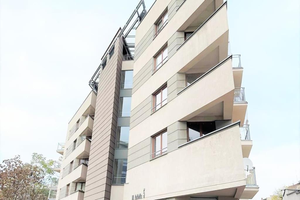 Exclusive Penthouse Near Citycenter 120M2 +Netflix Krakow Luaran gambar
