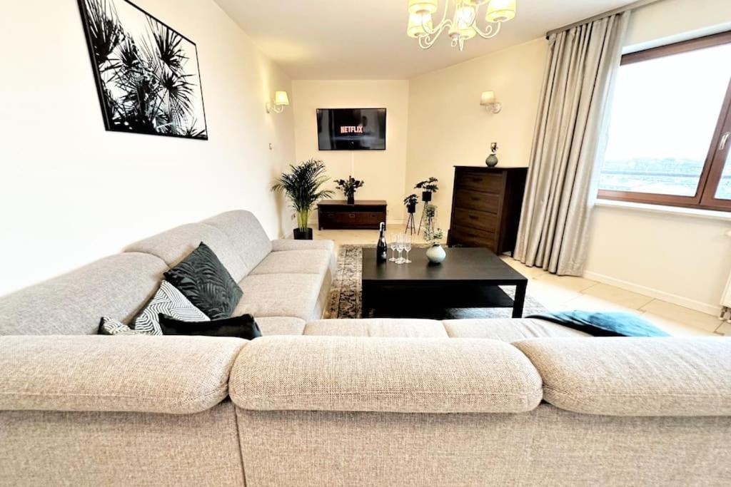 Exclusive Penthouse Near Citycenter 120M2 +Netflix Krakow Luaran gambar